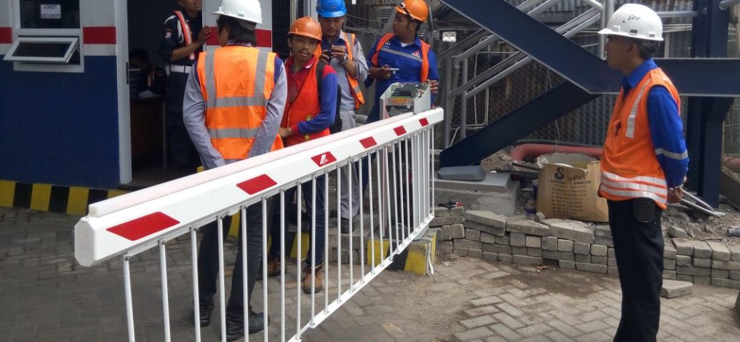 PT.AKR PERTAMINA SURABAYA 